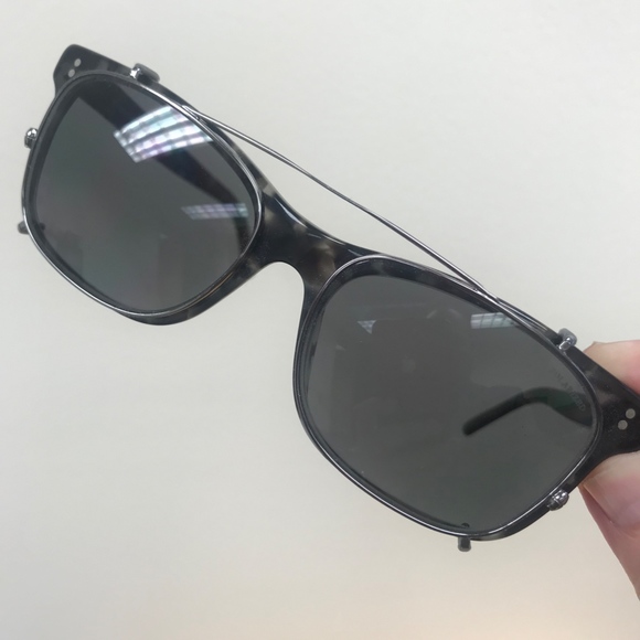 BURBERRY CLIP-ON SUNGLASSES - Picture 2 of 5